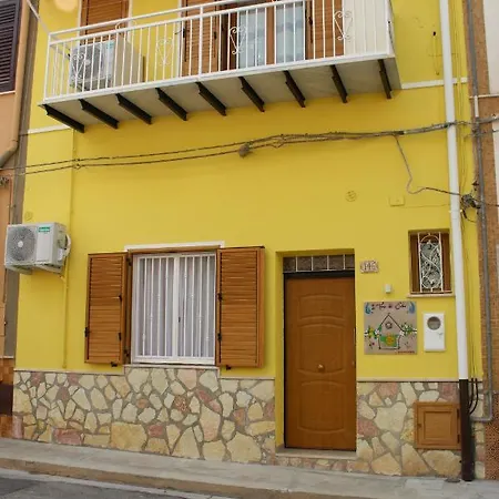 La Terra Del Sole شينيسي